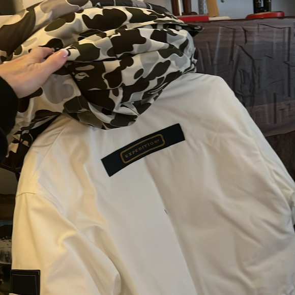 Canada Goose x BAPE collab Winter Coat - Picture 4 of 6